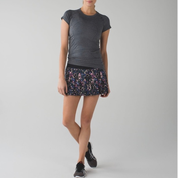 SOLD-NWT Lululemon Pleat To Street Skirt II
Floral Backdrop Black Multi / Black - Picture 3 of 10